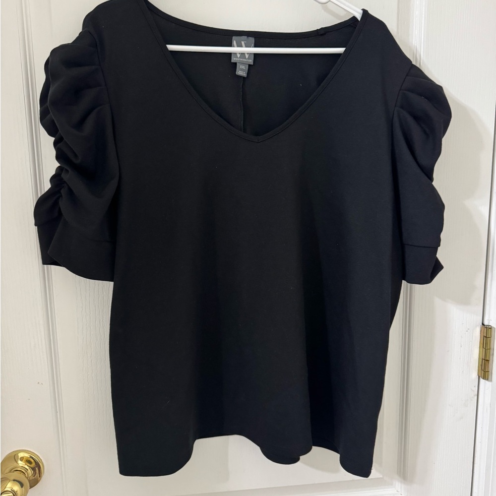 Black V-Neck Puff Sleeve Top